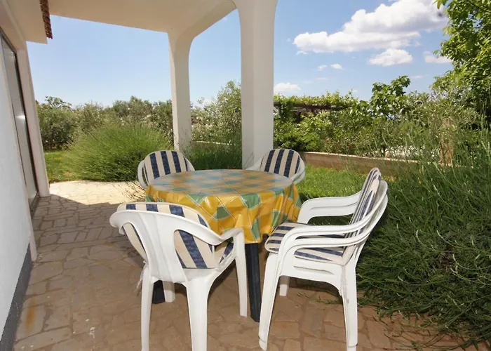 With A Parking Space Punat, Krk - 5373 Lejlighed